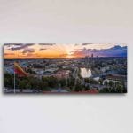 Vilniaus senamiesčio panorama su Lietuvos vėliava (JG00002305)