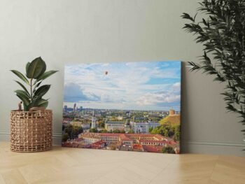 Vilniaus senamiesčio panorama su Katedra, Gedimino bokštu ir dangoraižiais (JG00002317) - Image 2