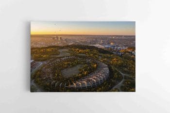 Nacionalinis stadionas Šeškinėje su Vilniaus panorama (JG00002659)