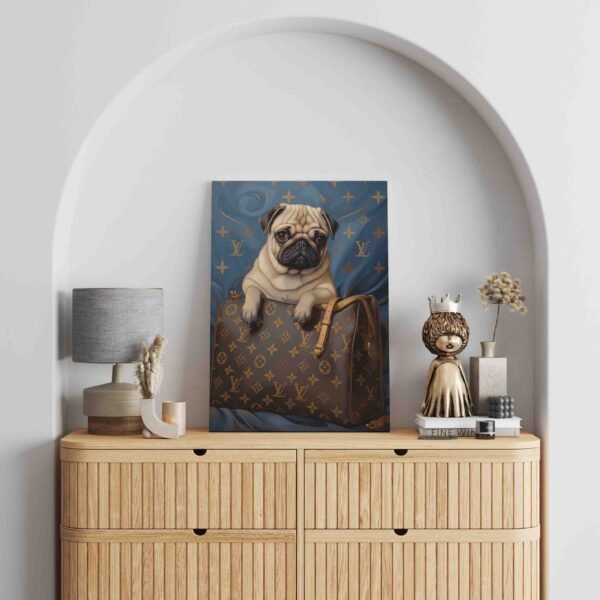 Mopsas su rankinuku (JG00003101) - Image 3